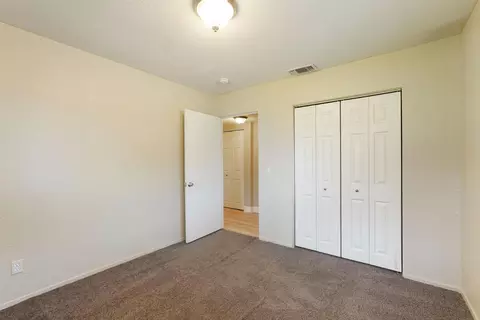 Bedroom - 5580 Foothill Rd, Rocklin, CA 95677 photo 5 of 10