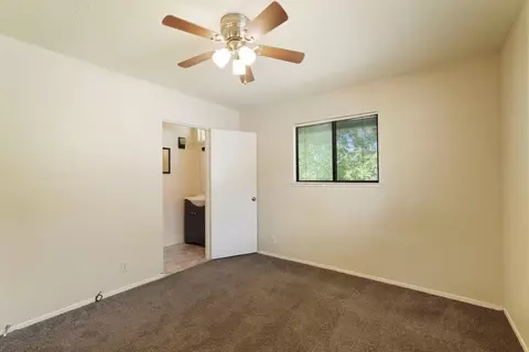 Bedroom - 5580 Foothill Rd, Rocklin, CA 95677 photo 8 of 10