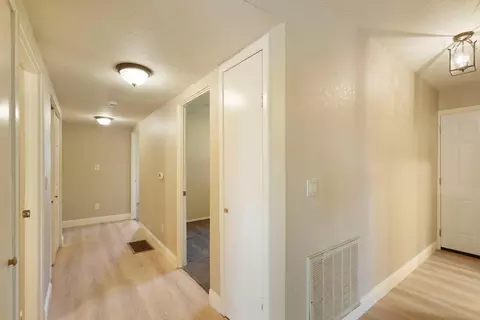 Entry Way - 5580 Foothill Rd, Rocklin, CA 95677 photo 1 of 1