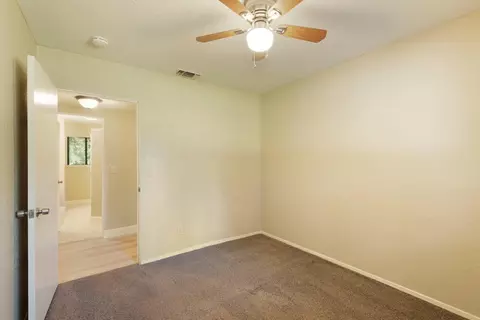 Bedroom - 5580 Foothill Rd, Rocklin, CA 95677 photo 2 of 10