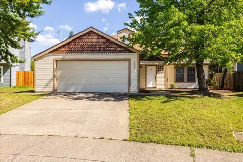 1049 Old Mill Cir, Roseville, CA 95747