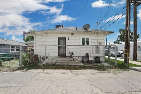Exterior - 210 S Central Ave, Lodi, CA 95240 photo 12 of 13
