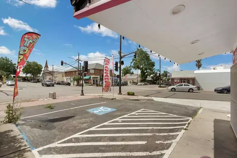 Exterior - 210 S Central Ave, Lodi, CA 95240 photo 6 of 13