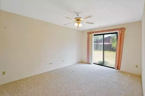 Bedroom - 6015 Rustic Hills Dr, Rocklin, CA 95677 photo 4 of 6