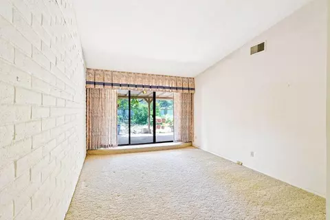 Bedroom - 6015 Rustic Hills Dr, Rocklin, CA 95677 photo 1 of 6