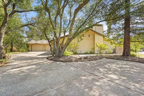 Exterior - 6015 Rustic Hills Dr, Rocklin, CA 95677 photo 2 of 9