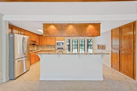Kitchen - 6015 Rustic Hills Dr, Rocklin, CA 95677 photo 4 of 9