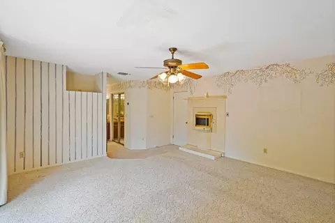 Bedroom - 6015 Rustic Hills Dr, Rocklin, CA 95677 photo 2 of 6