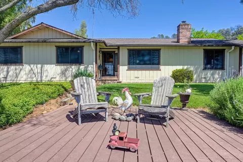 10805 Cramer Rd, Auburn, CA 95602