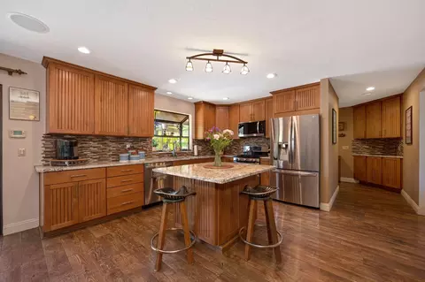 Kitchen - 10805 Cramer Rd, Auburn, CA 95602 photo 4 of 4