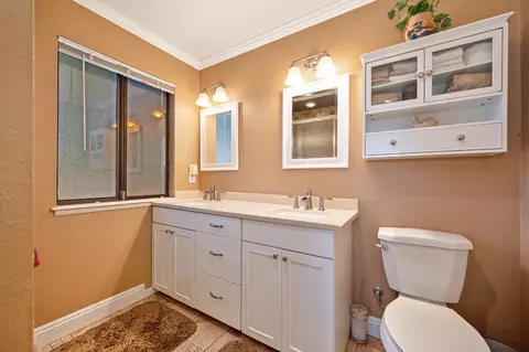 Bath - 10805 Cramer Rd, Auburn, CA 95602 photo 1 of 5