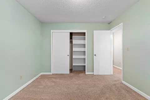 Bedroom - 480 Cherry Ln #C, Manteca, CA 95337 photo 2 of 4