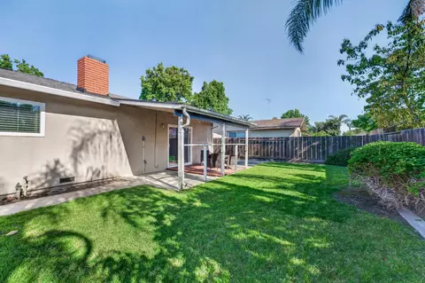 Exterior - 1020 Newkirk Way, Modesto, CA 95355 photo 5 of 6