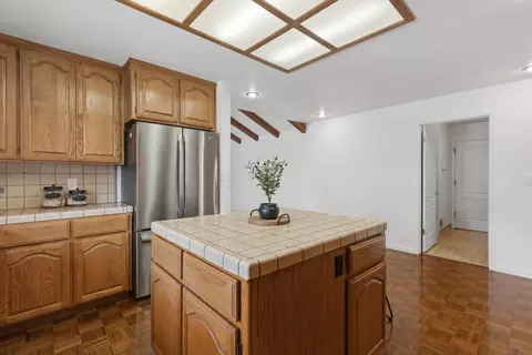 Kitchen - 3729 Springcreek Dr, Modesto, CA 95355 photo 4 of 5