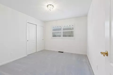 Bedroom - 3729 Springcreek Dr, Modesto, CA 95355 photo 2 of 6