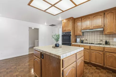 Kitchen - 3729 Springcreek Dr, Modesto, CA 95355 photo 3 of 5