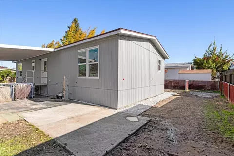 2128 Barrington Ln, Modesto, CA 95350 photo 41
