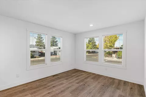 2128 Barrington Ln, Modesto, CA 95350 photo 21
