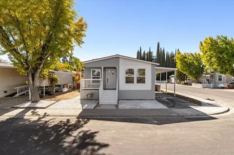 2128 Barrington Ln, Modesto, CA 95350 photo 2