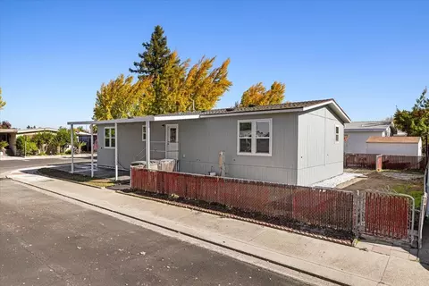 2128 Barrington Ln, Modesto, CA 95350 photo 4