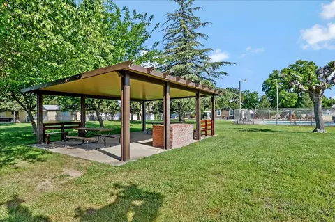 2128 Barrington Ln, Modesto, CA 95350 photo 52