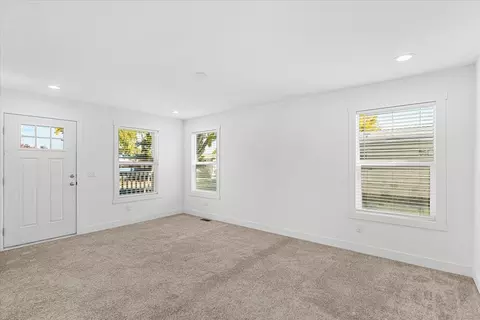2128 Barrington Ln, Modesto, CA 95350 photo 12