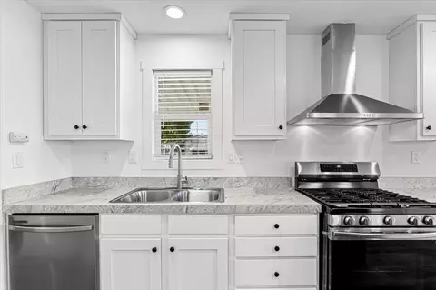 2128 Barrington Ln, Modesto, CA 95350 photo 19