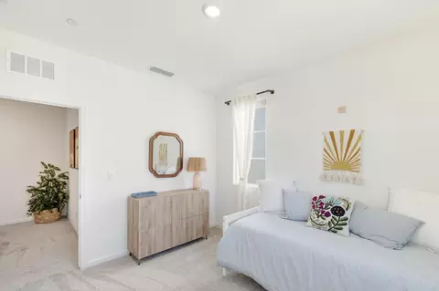 Bedroom - 3188 Sunny Gate Ln, Folsom, CA 95630 photo 2 of 7