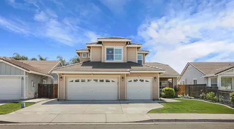Exterior - 2236 Sabrina Way, Tracy, CA 95377 photo 2 of 10