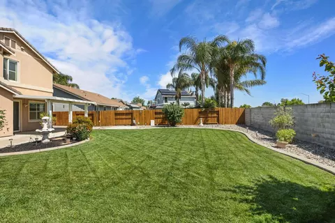 Exterior - 2236 Sabrina Way, Tracy, CA 95377 photo 8 of 10