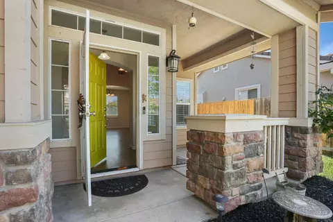Entry Way - 2236 Sabrina Way, Tracy, CA 95377 photo 1 of 7