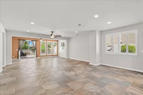 Living - 2653 Steeple Run Ln, Manteca, CA 95336 photo 1 of 7
