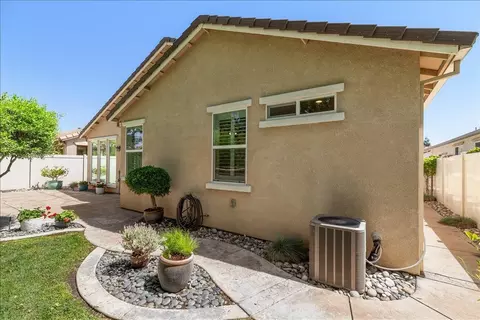 Exterior - 2653 Steeple Run Ln, Manteca, CA 95336 photo 10 of 16