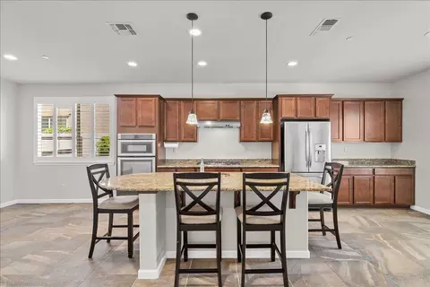 Kitchen - 2653 Steeple Run Ln, Manteca, CA 95336 photo 1 of 3