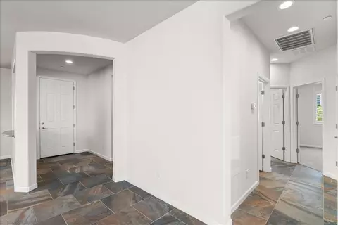 Entry Way - 2653 Steeple Run Ln, Manteca, CA 95336 photo 8 of 8