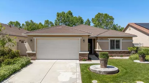 Exterior - 2653 Steeple Run Ln, Manteca, CA 95336 photo 4 of 16