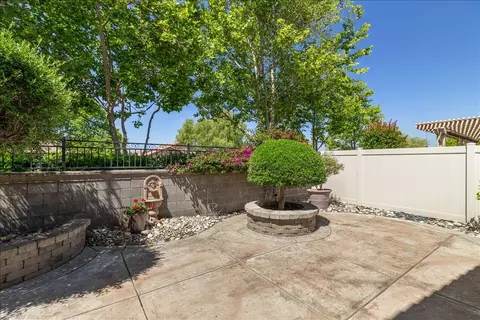 Exterior - 2653 Steeple Run Ln, Manteca, CA 95336 photo 6 of 16