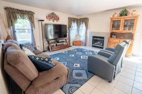 Living - 4237 Narraganset Way, Mather, CA 95655 photo 1 of 5