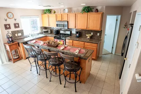 Kitchen - 4237 Narraganset Way, Mather, CA 95655 photo 4 of 4