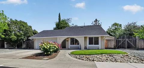 Exterior - 261 Yosemite Dr, Livermore, CA 94551 photo 4 of 16