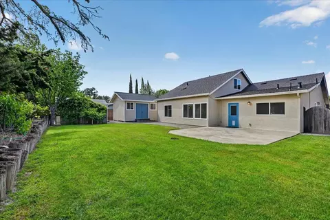 Exterior - 261 Yosemite Dr, Livermore, CA 94551 photo 15 of 16