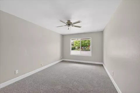 Bedroom - 261 Yosemite Dr, Livermore, CA 94551 photo 1 of 8