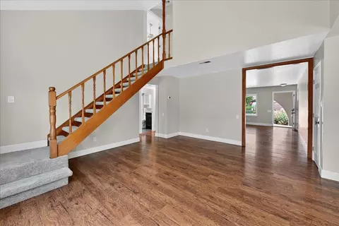 Living - 261 Yosemite Dr, Livermore, CA 94551 photo 5 of 6