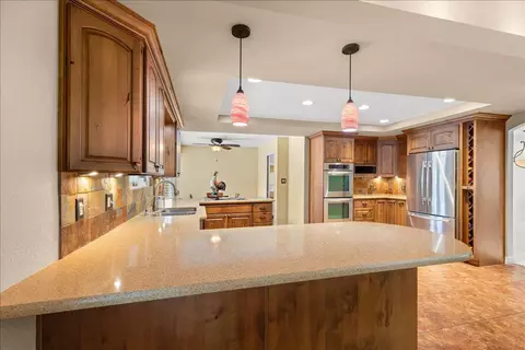 Kitchen - 1121 Pyrite Way, Modesto, CA 95355 photo 2 of 6