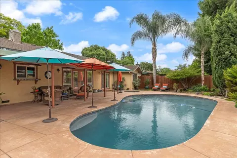 Exterior - 1121 Pyrite Way, Modesto, CA 95355 photo 13 of 21