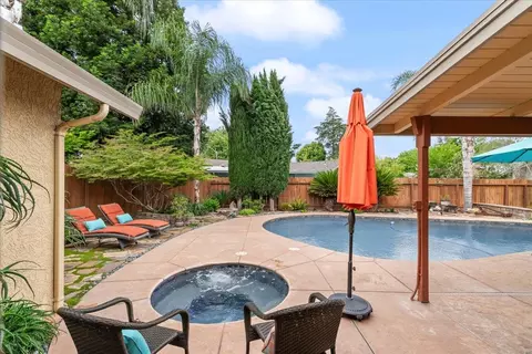 Exterior - 1121 Pyrite Way, Modesto, CA 95355 photo 7 of 21