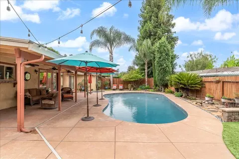 Exterior - 1121 Pyrite Way, Modesto, CA 95355 photo 20 of 21
