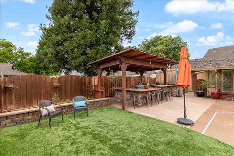 Exterior - 1121 Pyrite Way, Modesto, CA 95355 photo 19 of 21