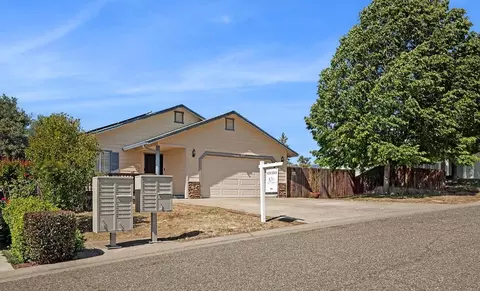 Exterior - 2329 Davis Ct, Placerville, CA 95667 photo 2 of 8