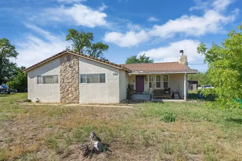 Exterior - 7769 E Lathrop Rd, Manteca, CA 95336 photo 3 of 7